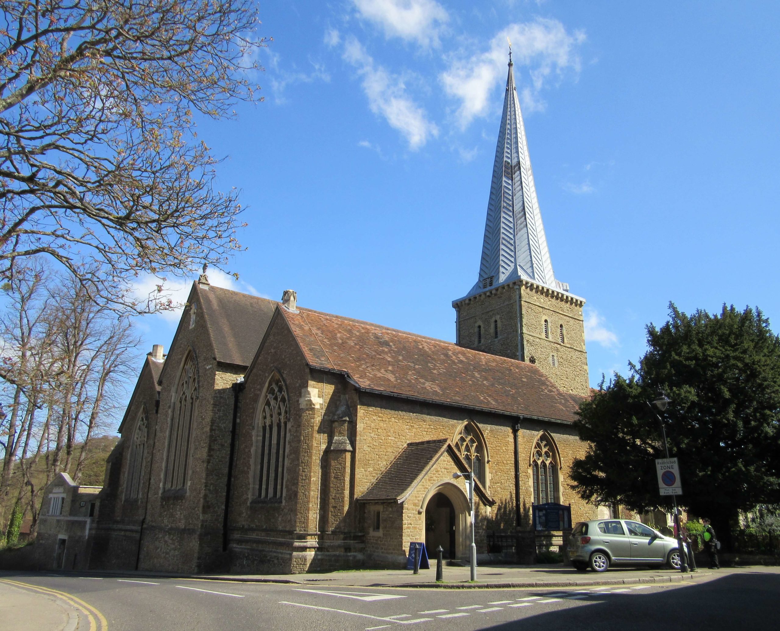 St Peter and St Paul, Church of England, in Godalming